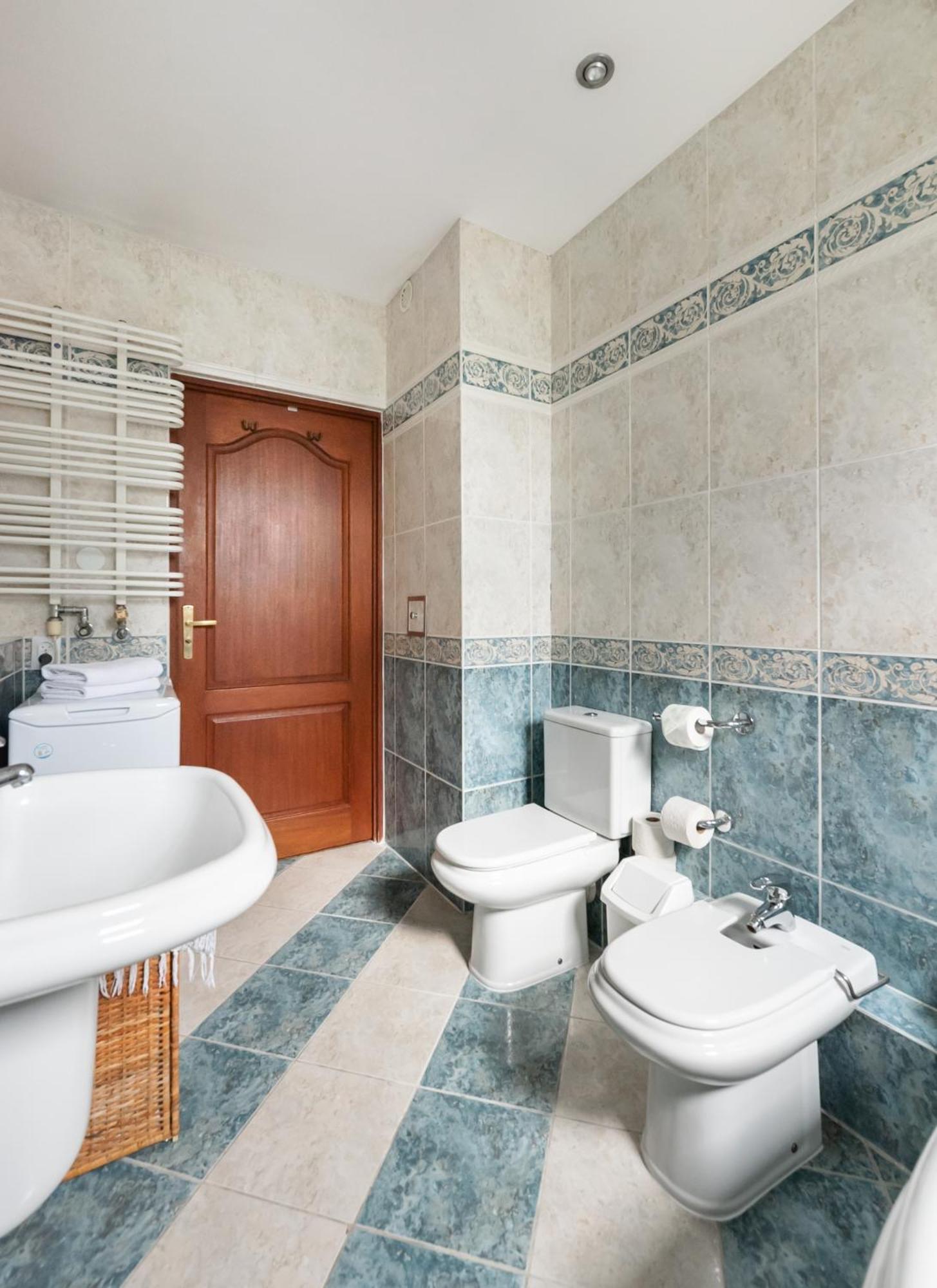 Апартаменти Wola Norblin Spacious Варшава